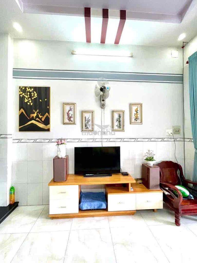 Nhà 2 tầng hẻm xe hơi ngay chợ long trường chỉ 3.9 tỷ - Ảnh 2