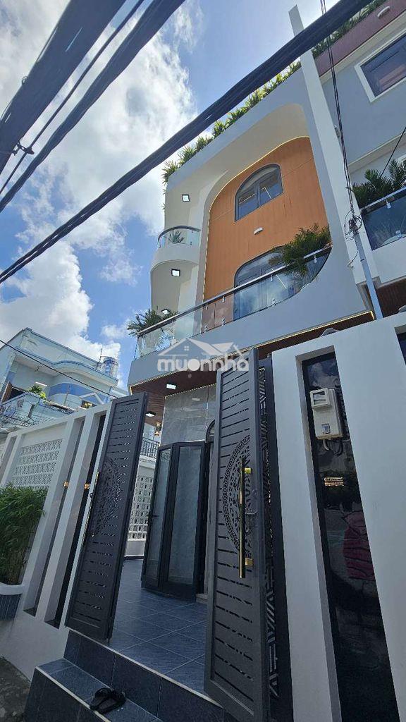 Nhà giáp q7 ngay trung tâm thị trấn nhà bè 6,4 x 10m