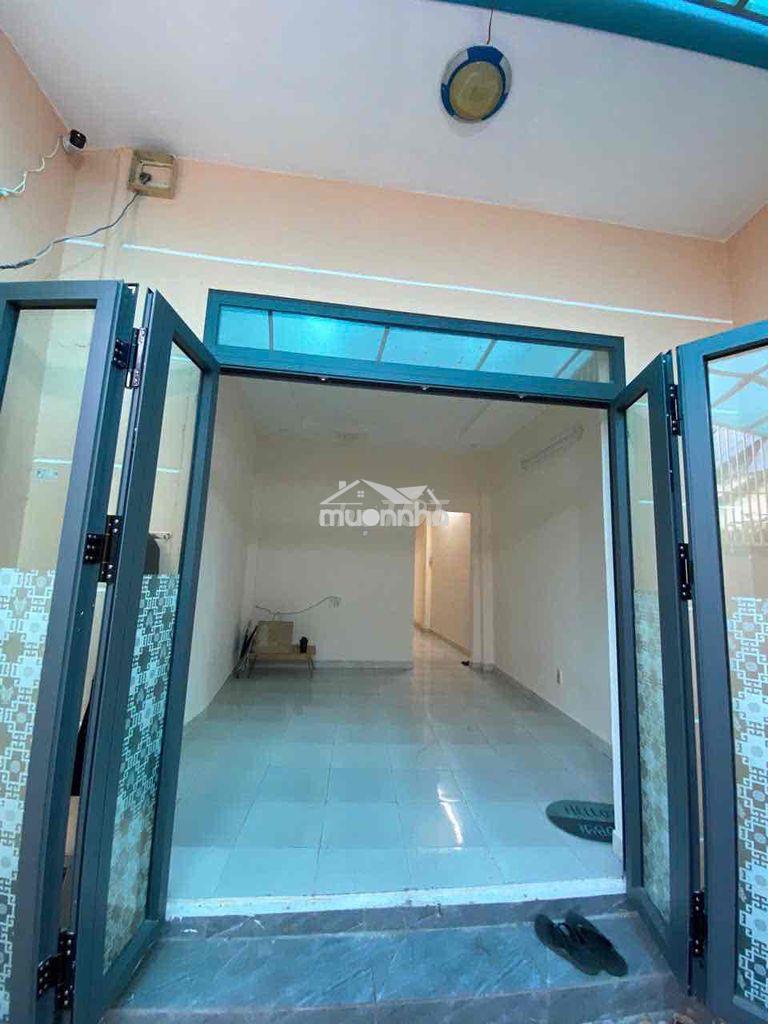 Nhà tôn đản , 61m2 , hẻm 3m , ko quy hoạch , chỉ 5.5 tỷ.