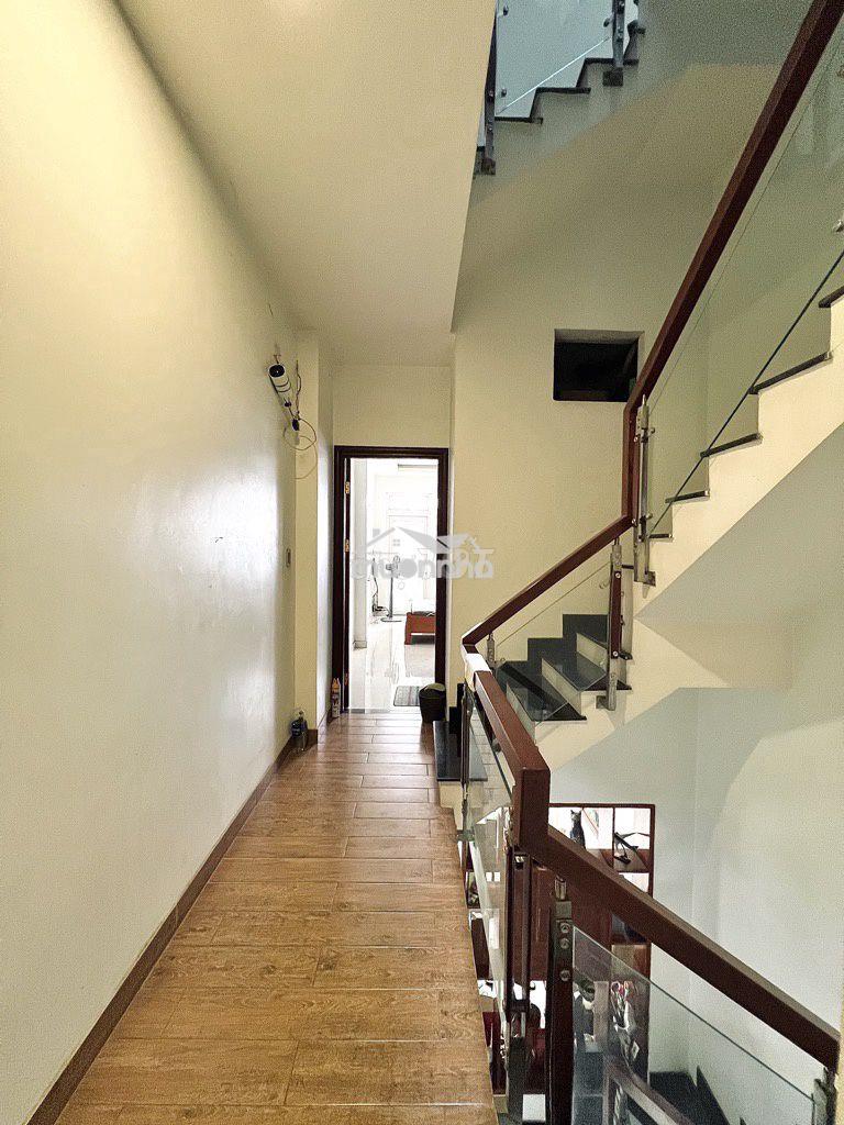  Nhà đẹp 5 tầng đường yên thế khu sân bay p2 tân bình giá nhỉnh 10 tỷ - Ảnh 4