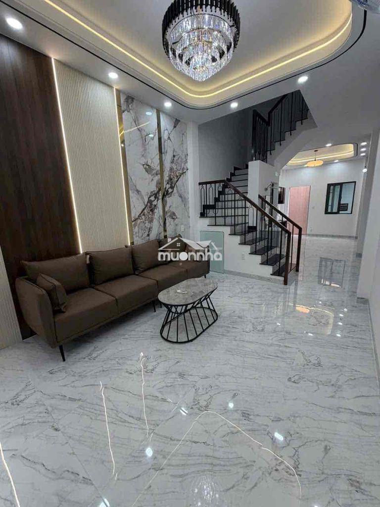 Bán nhà mới đẹp ngay trung tâm quận 8 - Ảnh 2