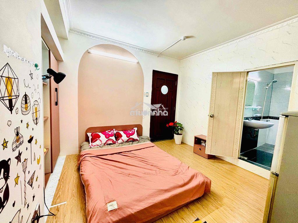 Studio ngay vòng xoay lê đại hành 30/9 trống - 2