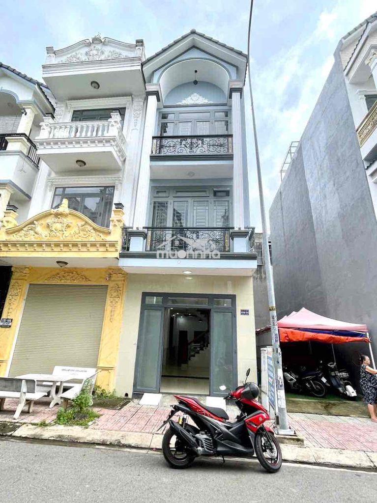 Nhà 2 lầu 1 trệt bình chuẩn,gần ngã tư miễu ông cù,đường 7m,4p ngủ - 3