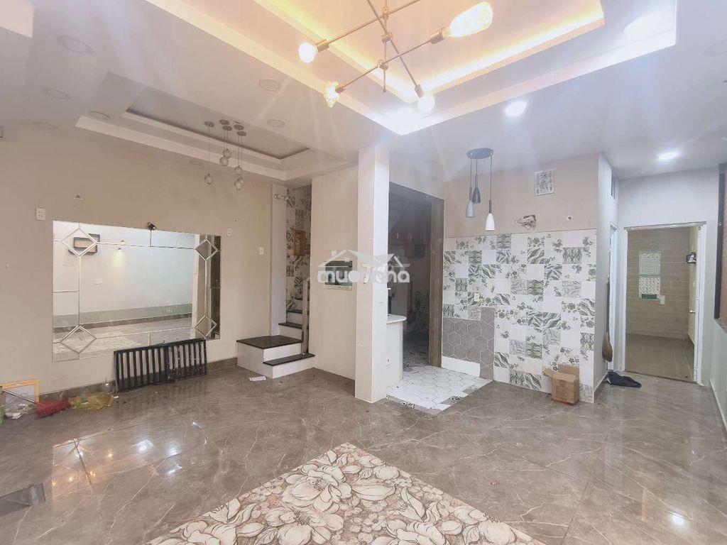 Ngân hàng thanh lý - hẻm ô tô vào tận nhà - ngang bề thế 5.3m. 90tr/m2 - Ảnh 2