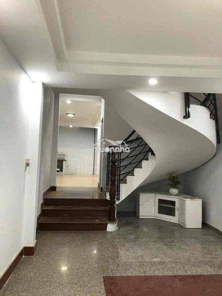 Bán nhà chdv, 11 phòng, nở hậu, dòng tiền: 48tr/tháng - Ảnh 3