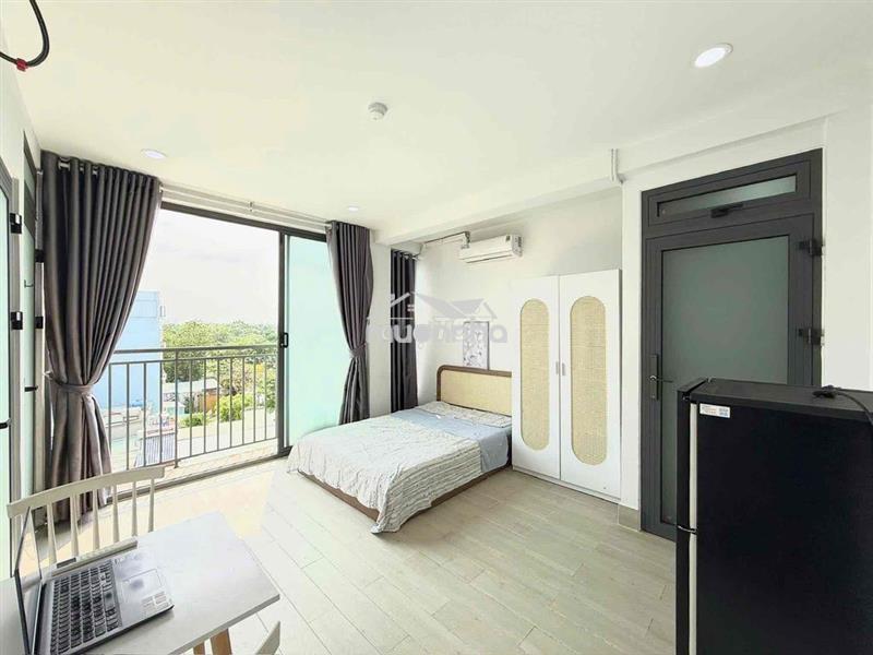 1 phòng ngủ bancol riêng siêu thoáng mát cuối dương quảng hàm - lotte