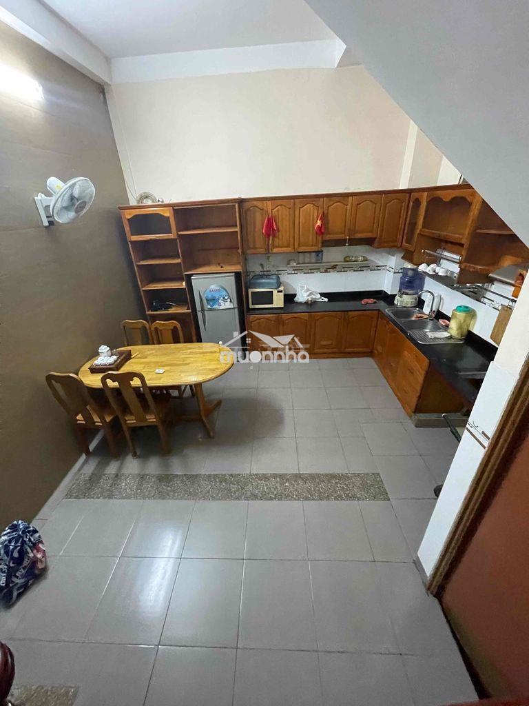 Cho thuê nhà ngay khu k300 1 trệt 2 lầu sân thượng 2pn 4wc full nt