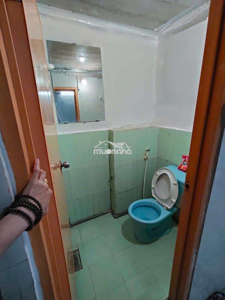 Cho thue nhà hẻm 2 xe máy, 1 xet, cmt8 q.3 - Ảnh 3
