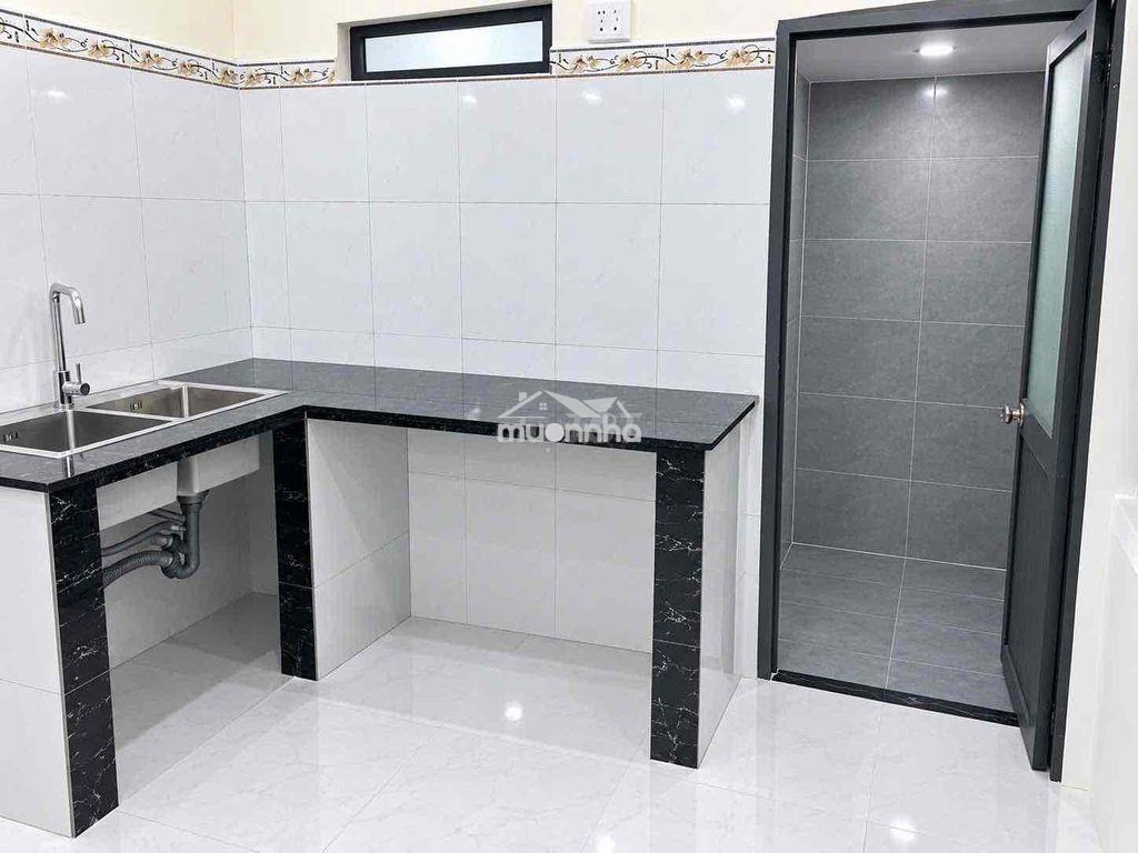 Bán nhà dt rộng rãi gần quốc lộ 1 k chợ và trường học bình an - Ảnh 4