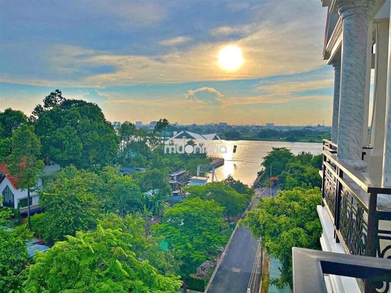 Nhà phố ven sông sg ngay kdt vạn phúc city, sổ riêng, đường 12m