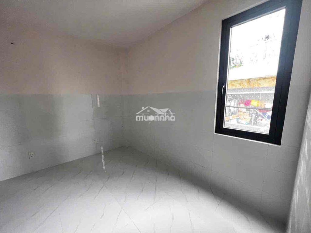 Nhà mới 6*8m 2lầu st 3pn 3wc quang trung p10 gv - Ảnh 4