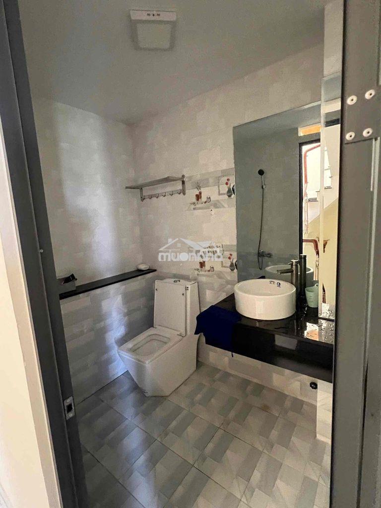 Nhà cho thuê 1056 huỳnh tấn phát - Ảnh 4