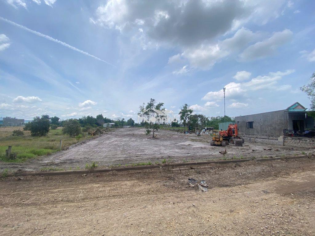 Giảm giá 75%, bán đất ngay trung tâm phường lagi, cách biển 1,5 km - Ảnh 2