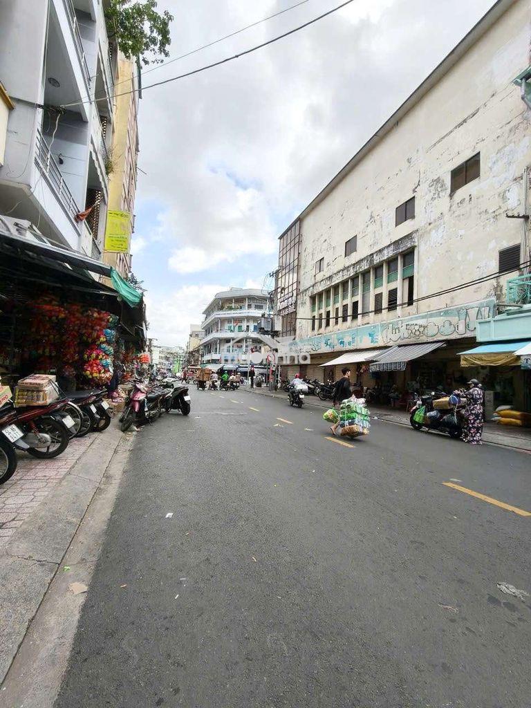 Cho thuê kho mặt tiền chợ bình tây, quận 6- 4,2x48m- 3 tấm- 4 phòng 2w - 3