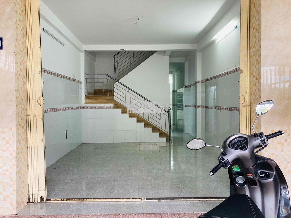 Bán lỗ 100tr nhà kdc 586, cách chợ 100m, cách bệnh viện hoàn mỹ 500m. - Ảnh 2