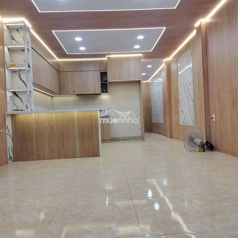 Cần bán nhà sổ đỏ chung tx21