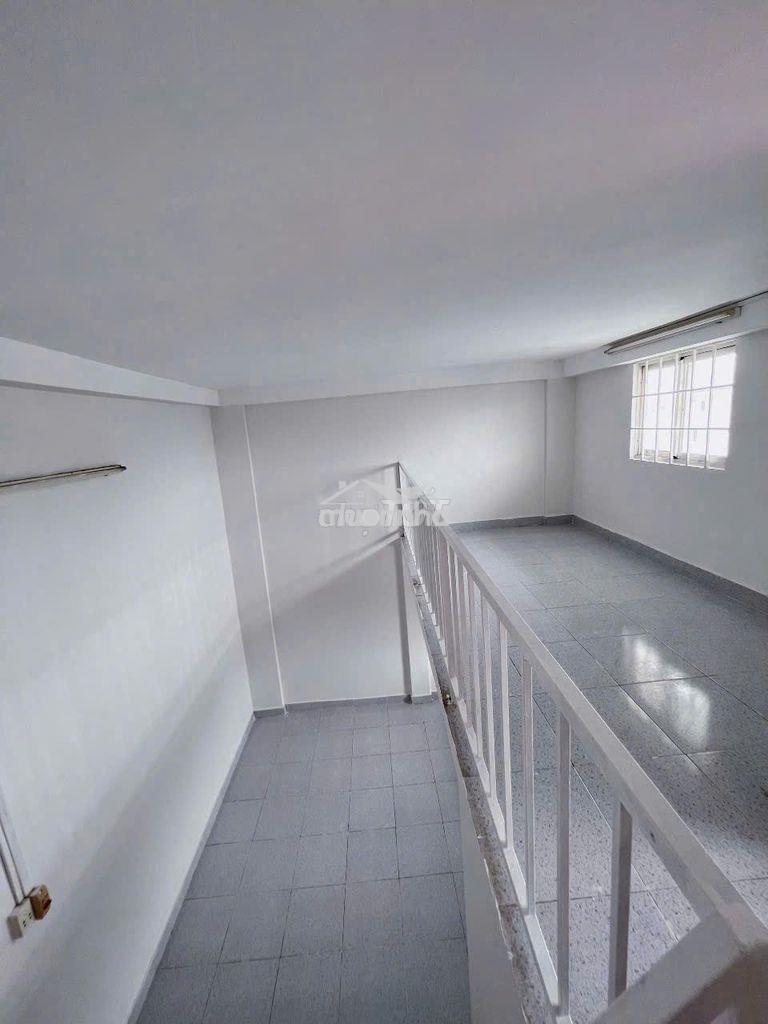 Khu thang máy becamex định hòa: 435 triệu. cho thuê được 3,5 triệu - Ảnh 4