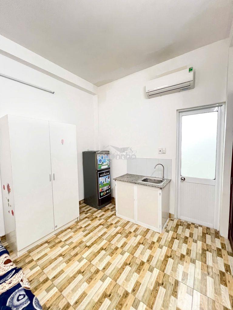 Cho thuê phòng 4tr7 có cửa sổ cách chợ tân định 1km_free 2 xe - Ảnh 2