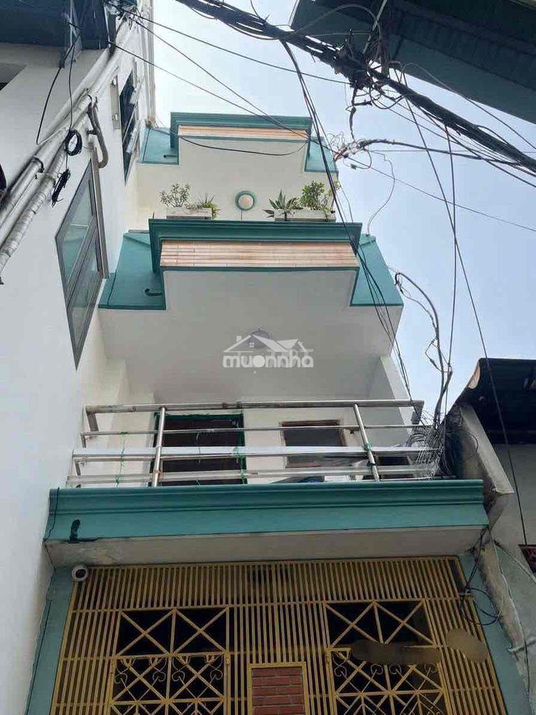 Cho thuê nhà nc hoàng sa p9 q3 đoạn 2 chiều - 4pn - 2 wc giá 14tr ch