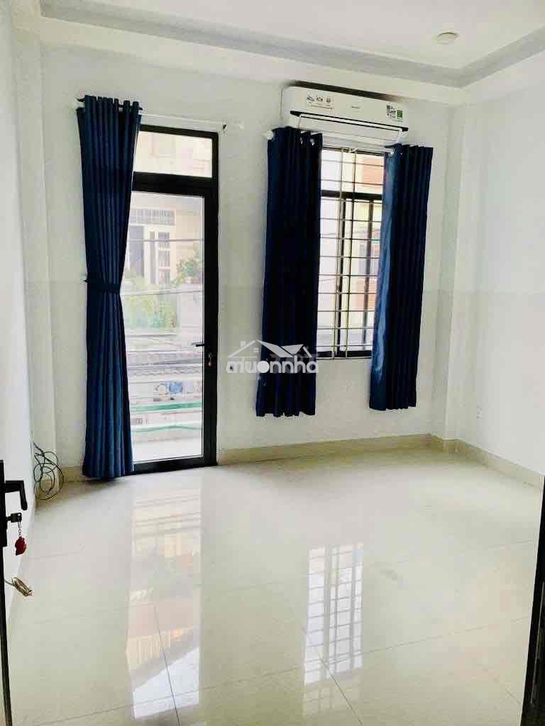 Nhà đẹp, 1 trệt 1 lầu + 1 lửng & sân thượng 🍃🍃 2p. ngủ 2m. lạnh ok - 4