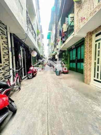 Hẽm 134 một sẹt đoàn văn bơ khu 20 thước q4 - Ảnh 3