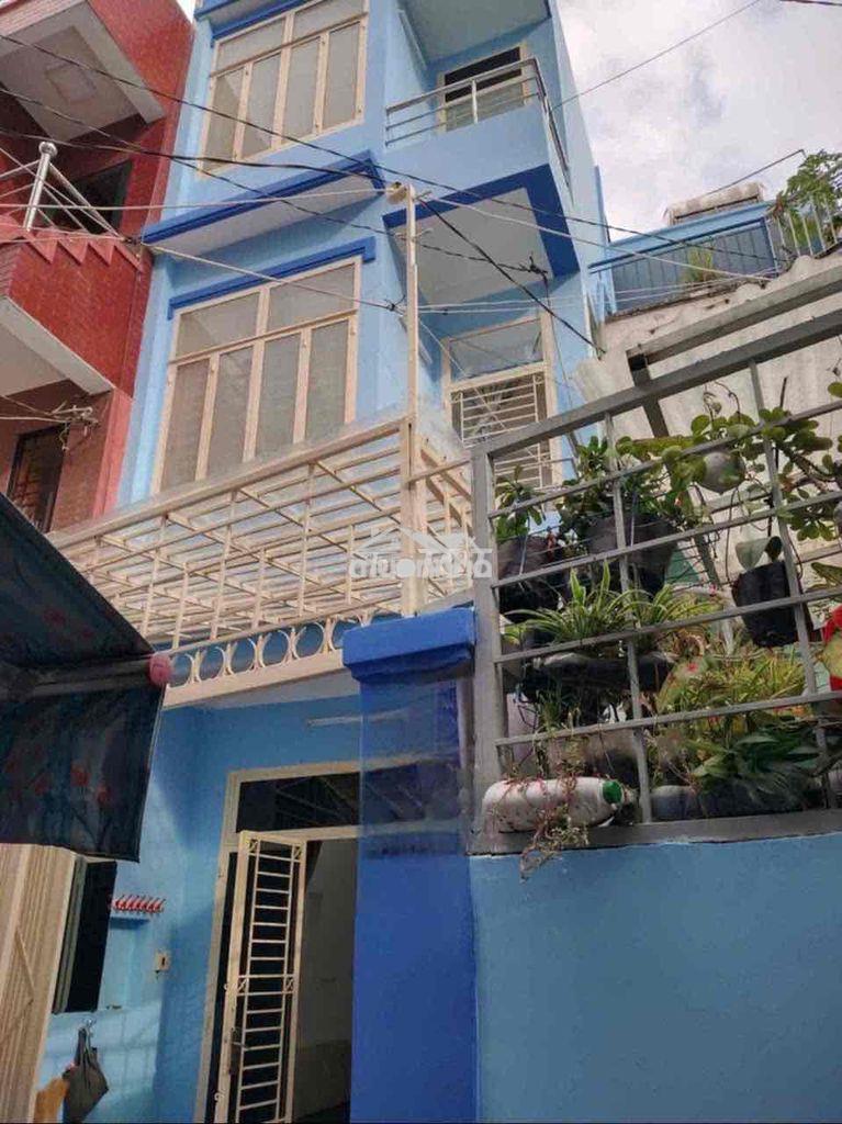 Cho thuê nc đẹp 4pn 3wc, phạm ngũ lão gò vấp ( 1tr2l )