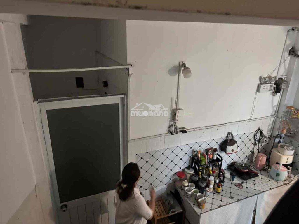 Bán nhà gần vincom - 94m2 - giá 6.2 tỷ(tl) - Ảnh 4