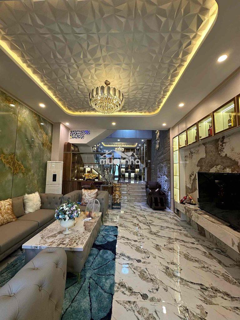Cho thuê nhà 3 tầng hoà xuân full nội thất