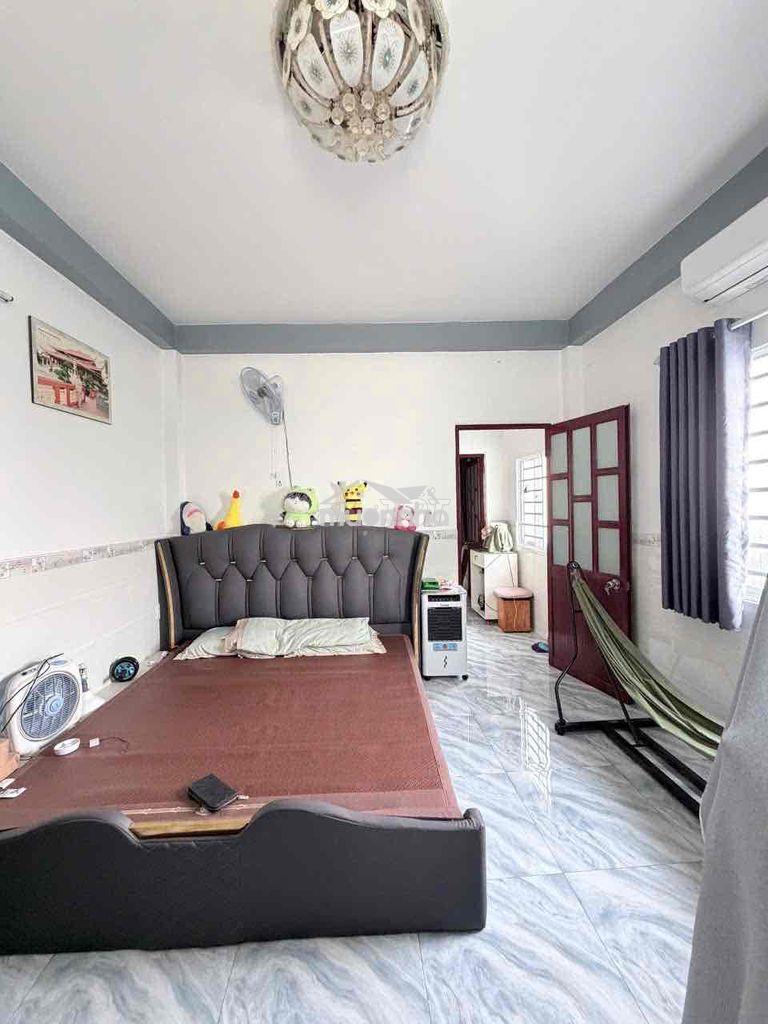 Bán nhà 4 tầng sát mặt tiền bùi minh trực p6. q8 - Ảnh 4