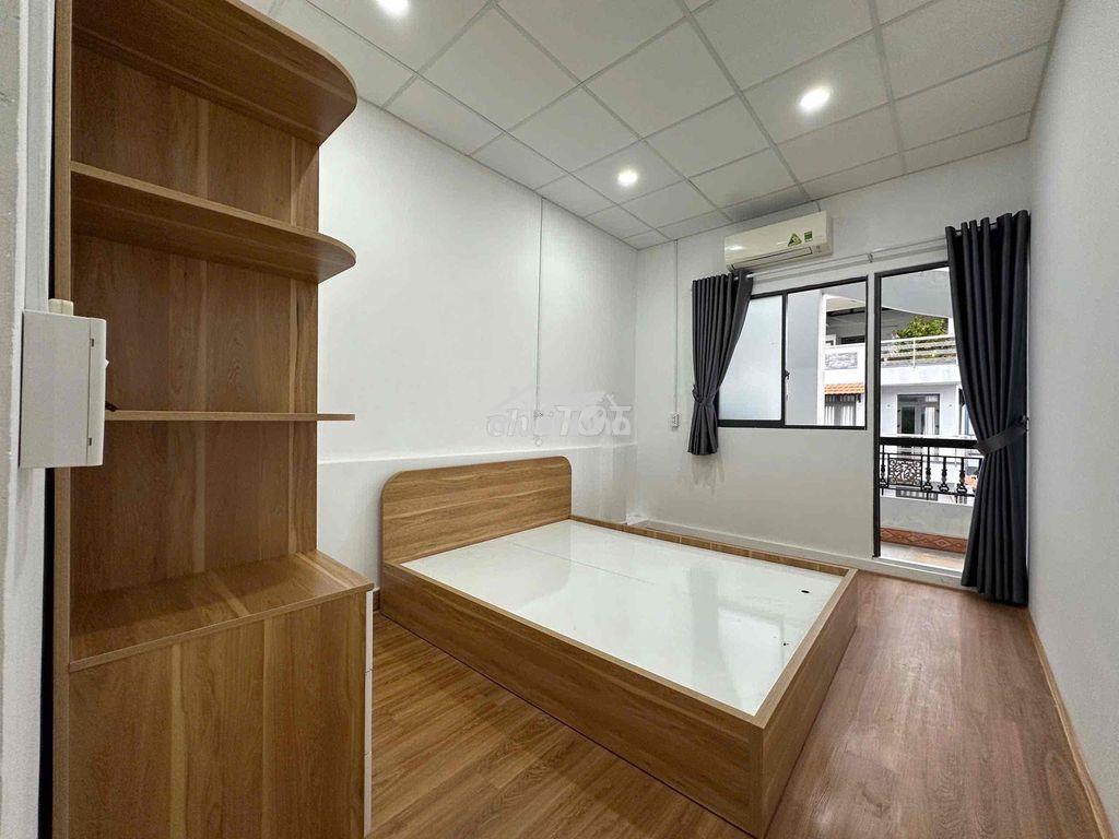 Cho thuê căn hộ 2pn đầy đủ nội thất có ban công rộng ngay quận 10 - Ảnh 4