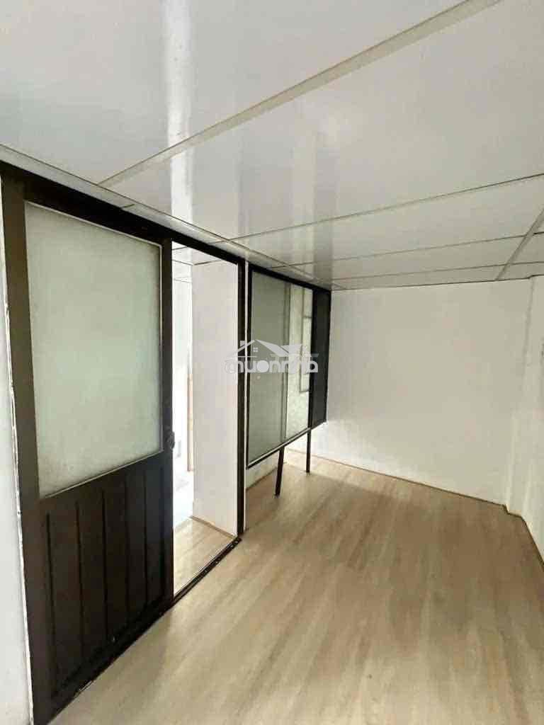 Cách mạng tháng 8- quận 3- 3 pn-4 tầng - Ảnh 2