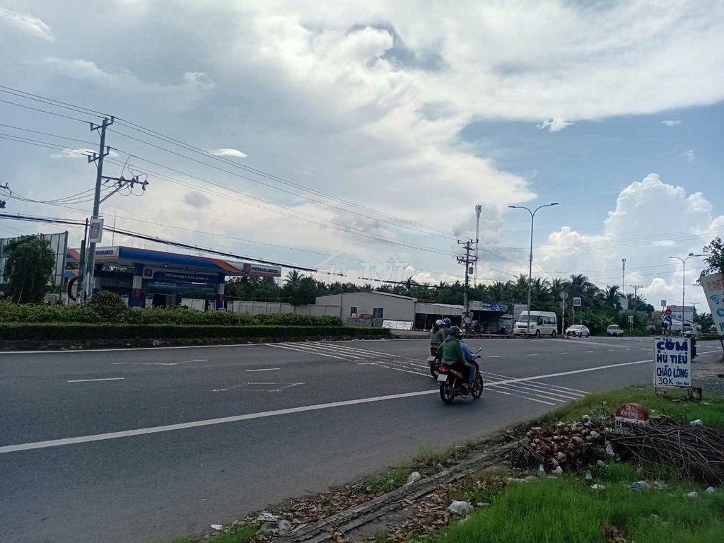 Bán đất mt quốc lộ 1a, p2, thị xã.cai lậy,  tiền giang,  4200m - Ảnh 3