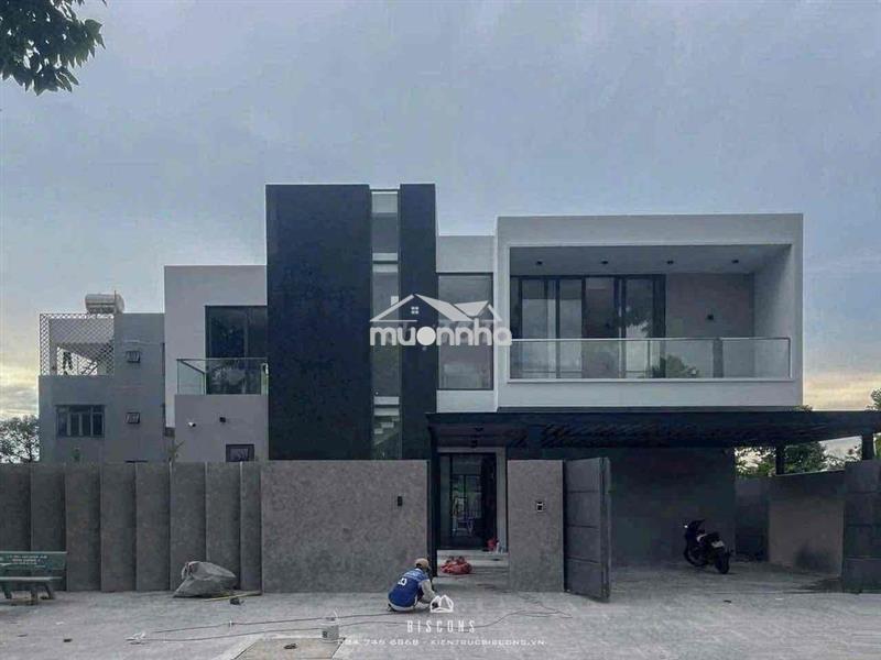 Cho thuê biệt thự cao cấp trung tâm thủ dầu một nội thất cao cấp