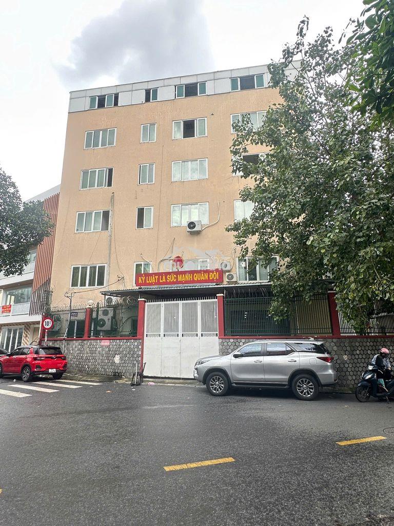 Cho thuê tòa nhà 6 tầng mt đường trườngsơn, tân bình, giá 160tr/ tháng - Ảnh 2