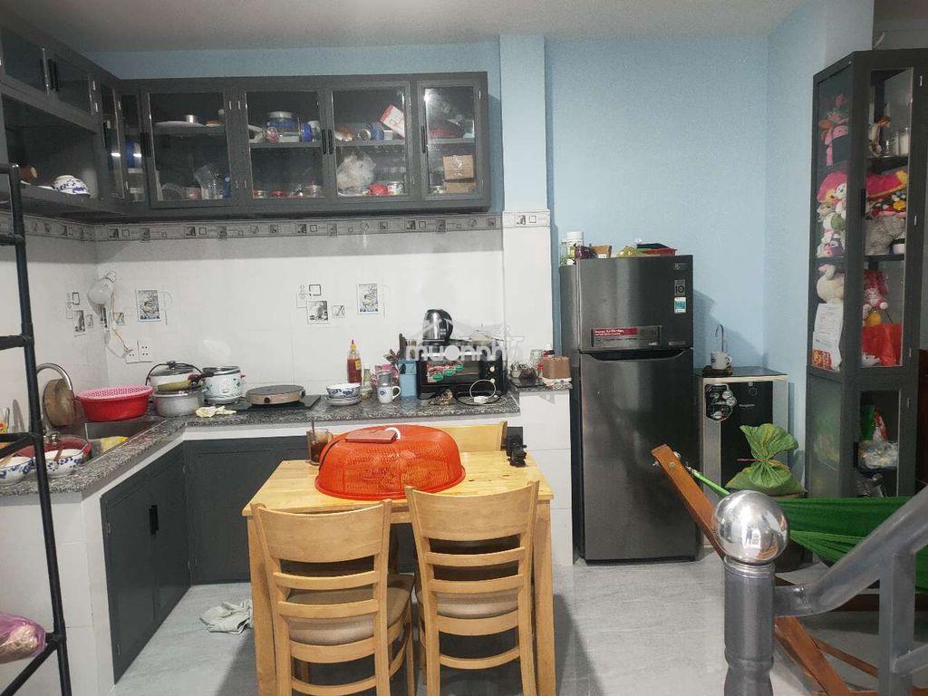 Nhà hẻm xe hơi - Ảnh 3