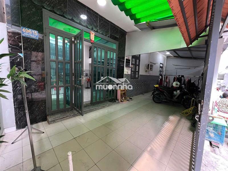 Nhà hẻm tỉnh lộ 10, giáp ranh quận 6