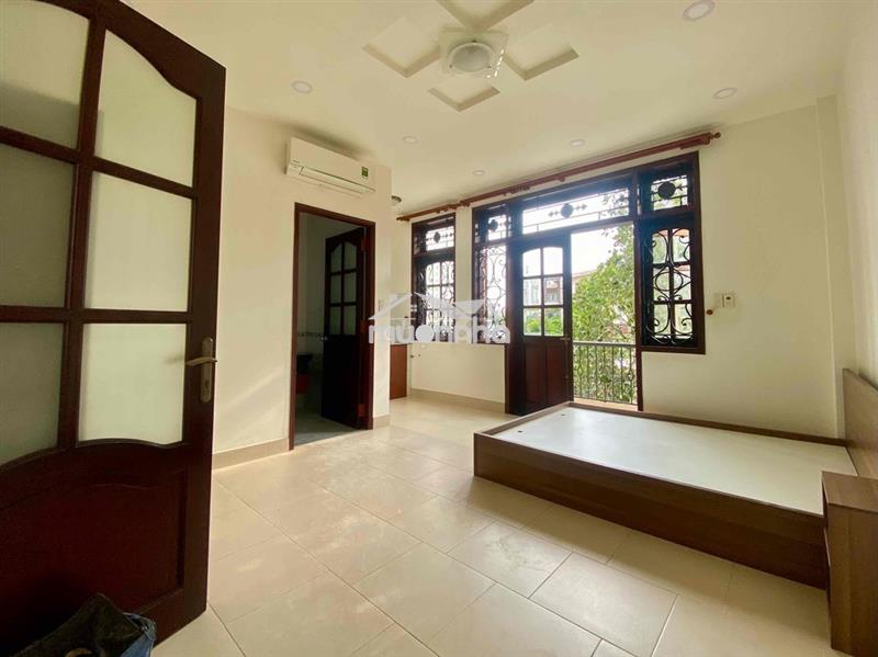 Căn hộ đang được cải tạo lại full nội thất có mgr sofa giá đầu 6