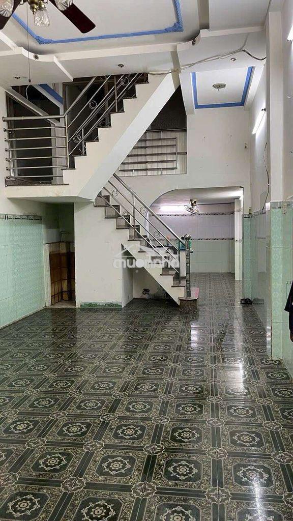Nhà 5 phòng 4 x 20m hẻm 5m tân hoà đông