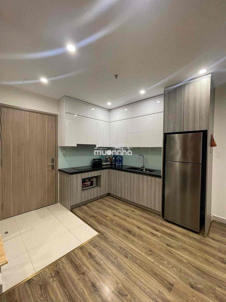 Cần bán gấp 1n+1 43m s2 giá 2.7 tỷ vinhomes smart city