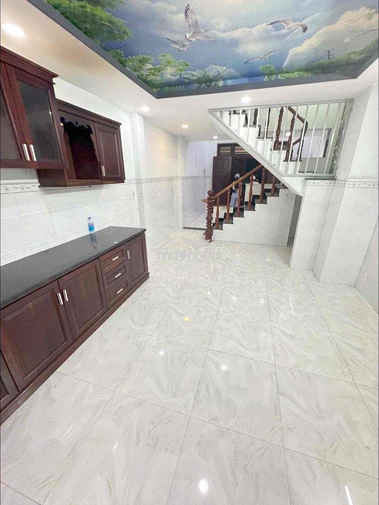 Nhà [ 4 x 14] 1 lửng 1 lầu ( 3pn,3wc) ,hem 5m cụt,khu lô tư