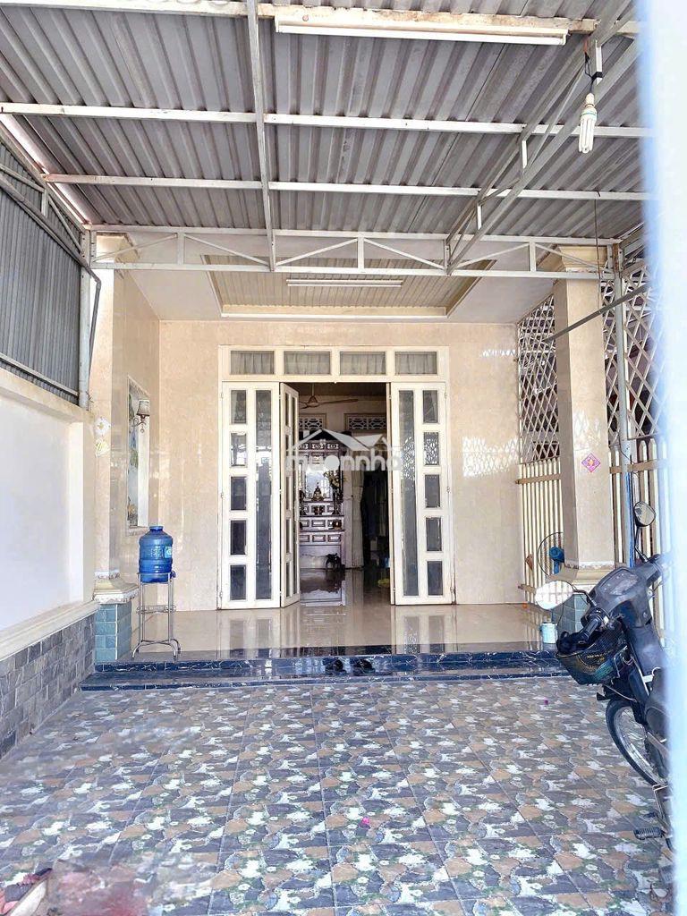 Chính chủ gửi bán gấp nhà ngay võ thị nhúa, củ chi, 155m2, 950tr, shr - Ảnh 2