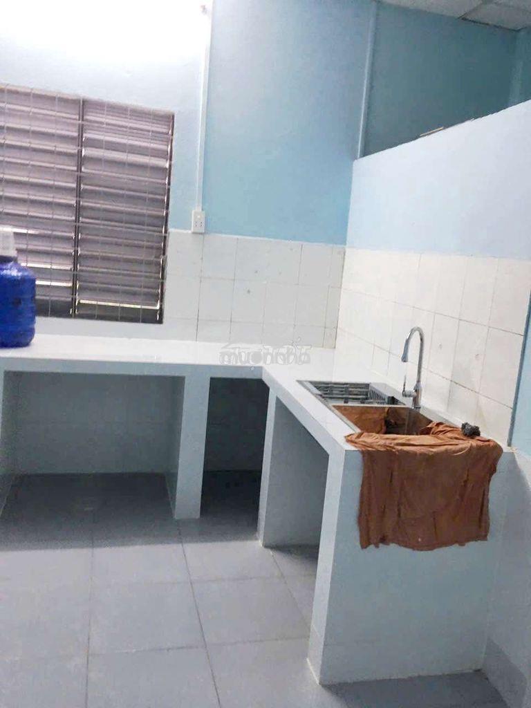Tô hiệu. tân phú (1pn, 1wc). dtsd 64m2 - Ảnh 3