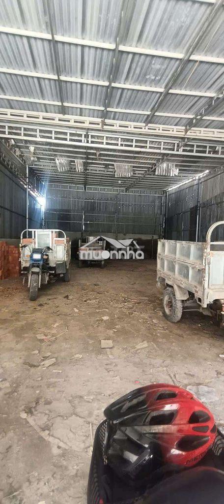 Kho 10×23 giá 11 triệu thích hợp mọi ngành nghề 