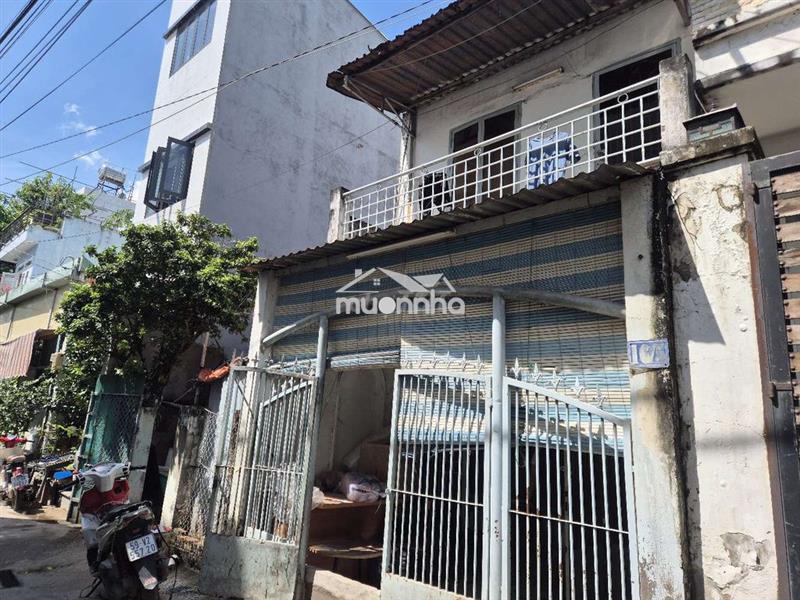 Bán nhà nát gần bv lê văn thịnh