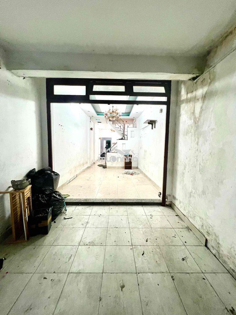 Cho thuê nhà đường 7m thông p.tân quý cũ.4x33m 1 lầu 2pn 2wc