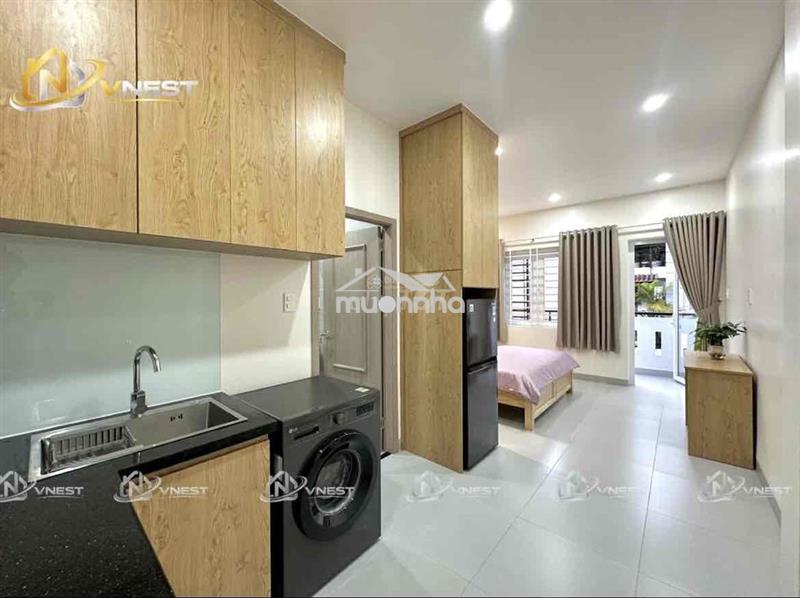 Cho thuê căn hộ ban công đầy đủ nội thất - trần não gần cầu sài gòn