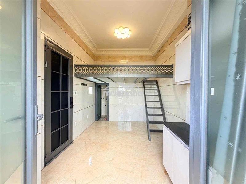 Duplex bancol sẵn nt - thag máy - bảo vệ - ngay sát cv phú lâm & đh mở