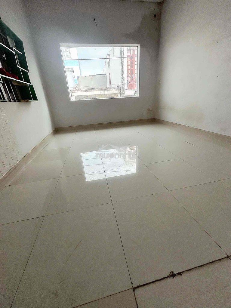 Nhà [ 4 x 20] 1 lầu ( 2pn,2wc) —có 3pha,khu lê văn quới ,b.tân