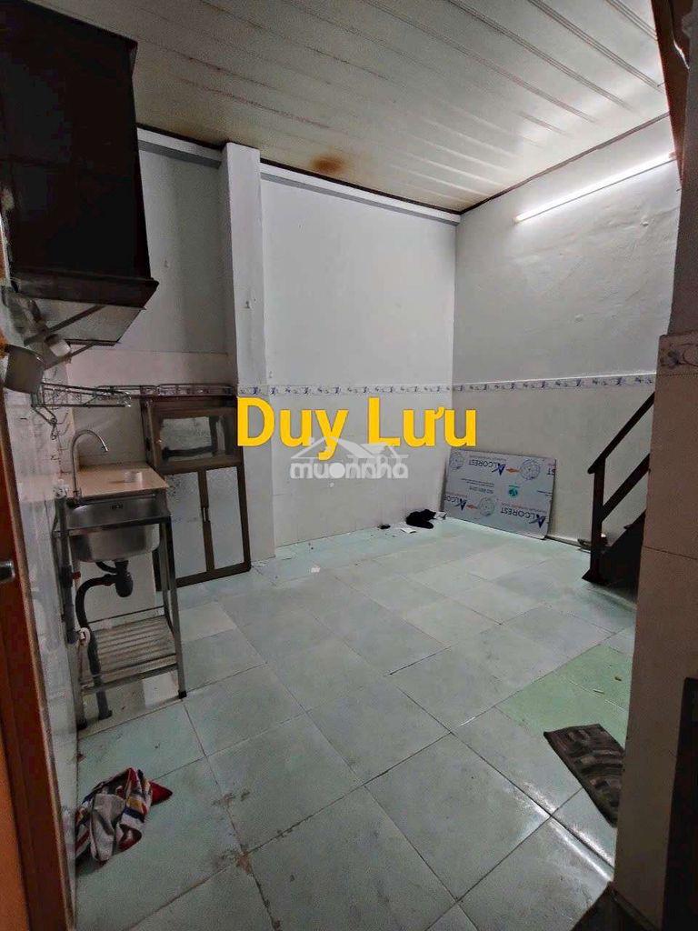Cho thue nhà hẻm 2 xe máy, 1 xet, cmt8 q.3 - Ảnh 2