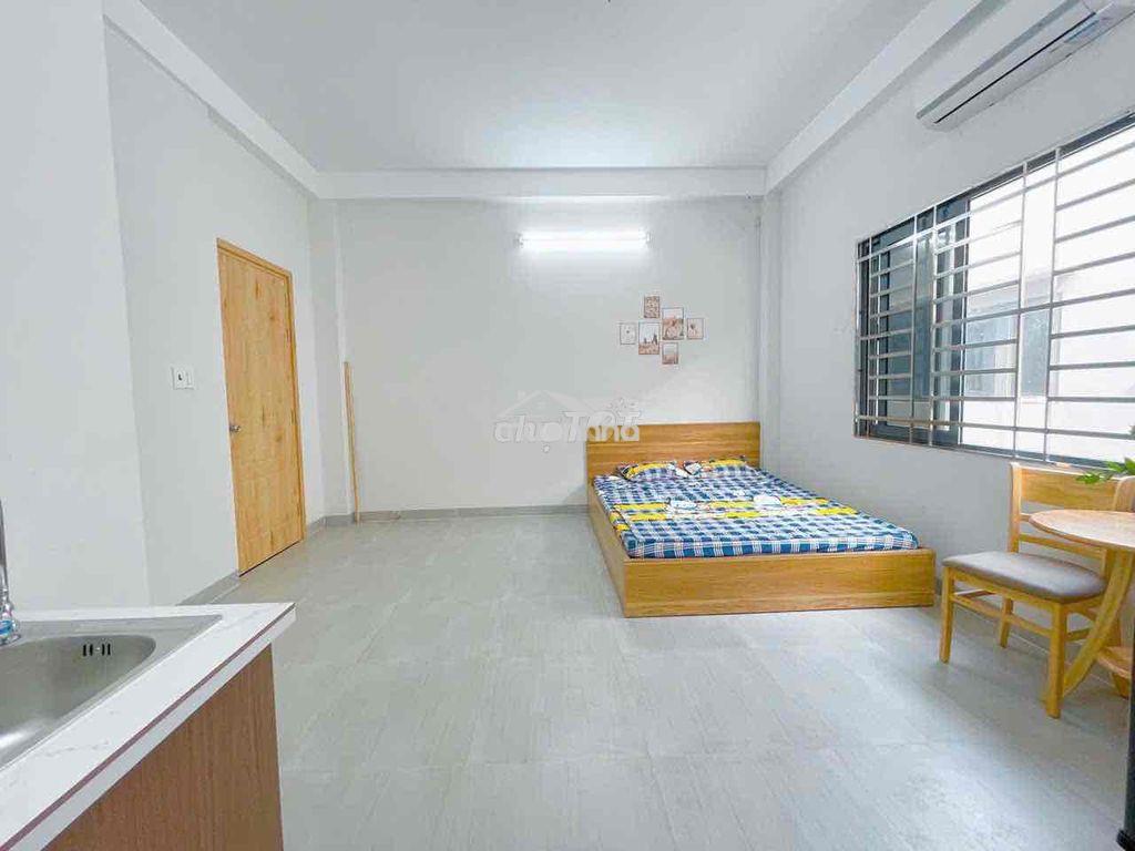 Căn hộ sáng thoáng, giá rẻ ở bình phú, q6 - 4